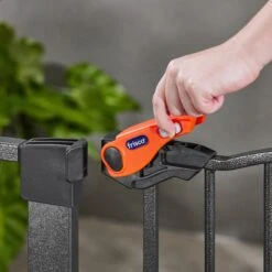 Frisco Outdoor Steel Arch Extra Wide Auto-Close Dog Gate -Frisco 507118 PT4. AC SS1800 V1668631339